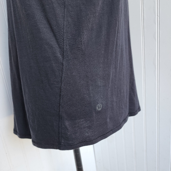 Lululemon Women's Split Back Racerback Black Tank Top Stretch Sleveless Sz XS - Picture 8 of 12